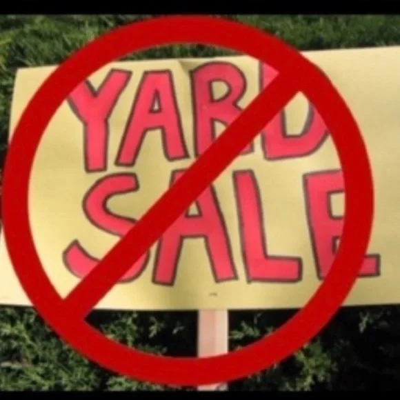 CLEARANCE SALE ❤️💙🦋 - Picture 5 of 5